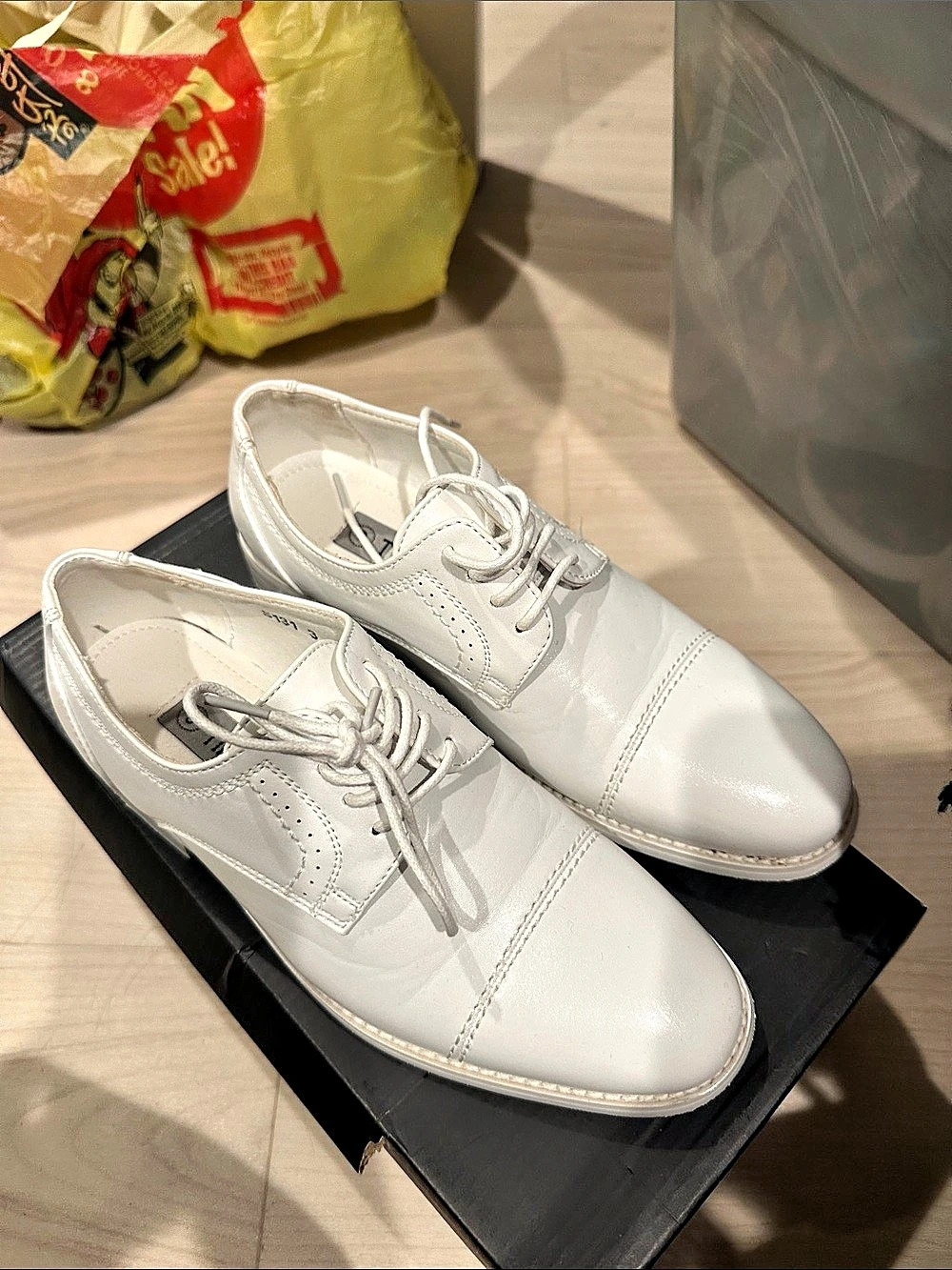 TIPTOP White Oxford Shoes US 3